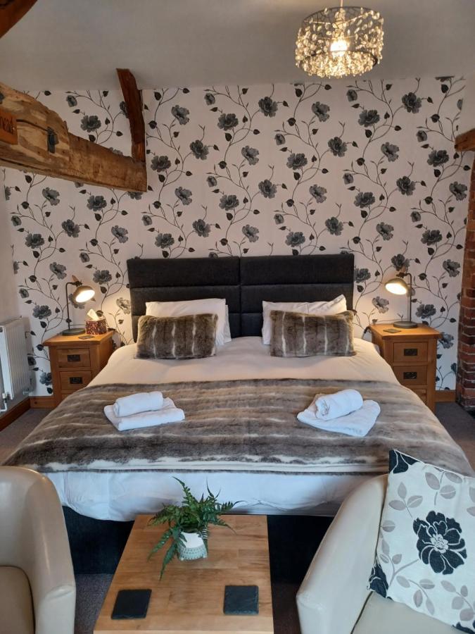 The Bear Bed & Breakfast Rhayader Ngoại thất bức ảnh